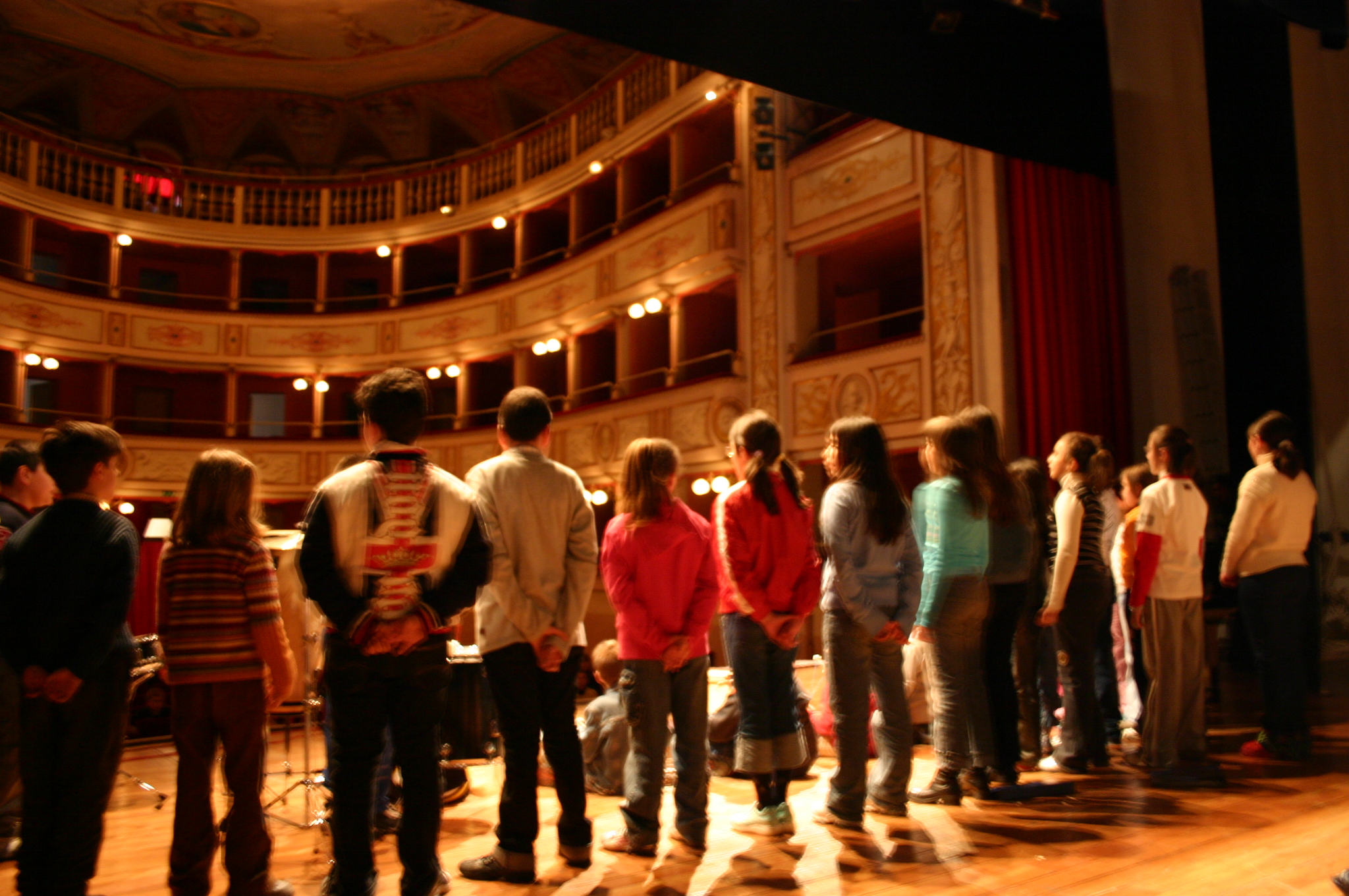 Ragazzi protagonisti sul palco